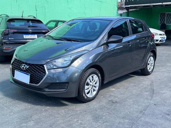 HYUNDAI HB20 1.0 UNIQUE 12V FLEX 4P MANUAL HYUNDAI HB20 1.0 UNIQUE 12V FLEX 4P MANUAL